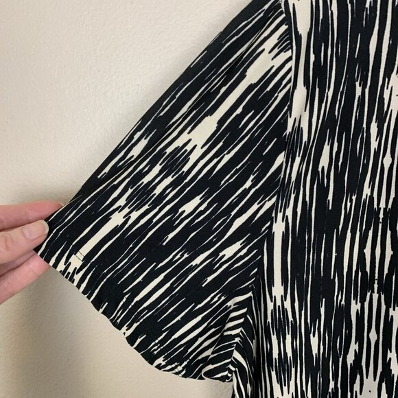 JM Collecion Womens L Short Sleeve Blouse NEW Top Beaded Slinky Tribal Spring - Picture 7 of 14